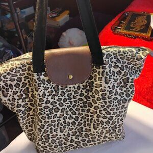 Leopard Print Tote Bag – Large Everyday Shoulder Bag – Zip Top